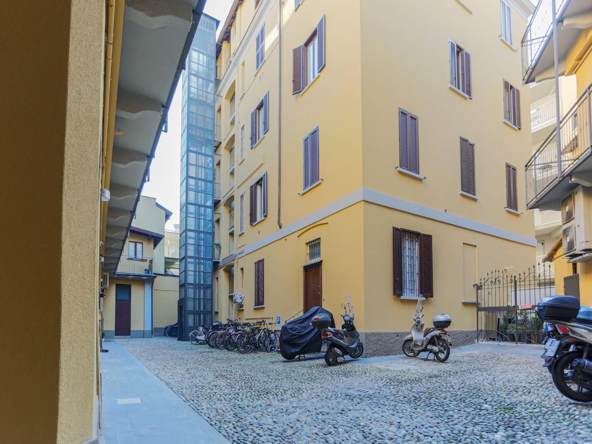 The Best Rent - Spacious Two Bedrooms Apartment Near Porta Romana Milano Eksteriør billede